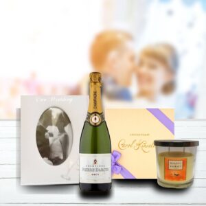 white wedding gift hamper